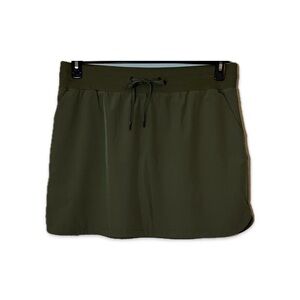 Khakis & Company Skort Women’s Size 16 Green